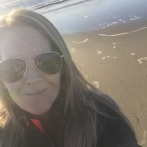 Meet your Posher, Brandi